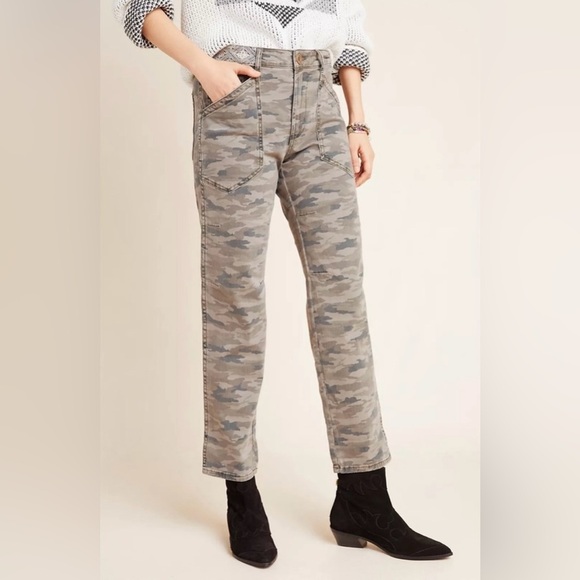 By Anthropologie Mavis Embroidered Green Camo Utility Pants - Size 26 - Picture 1 of 12